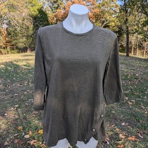 Chico's  Army Green pullover style top with 3/4 sleeves